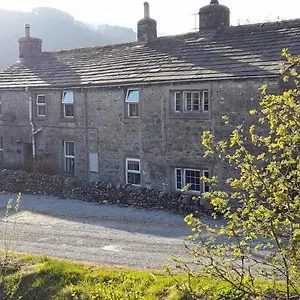 Sweetbriar And Starbotton
